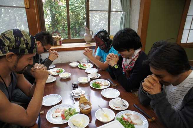 朝食前の祈り