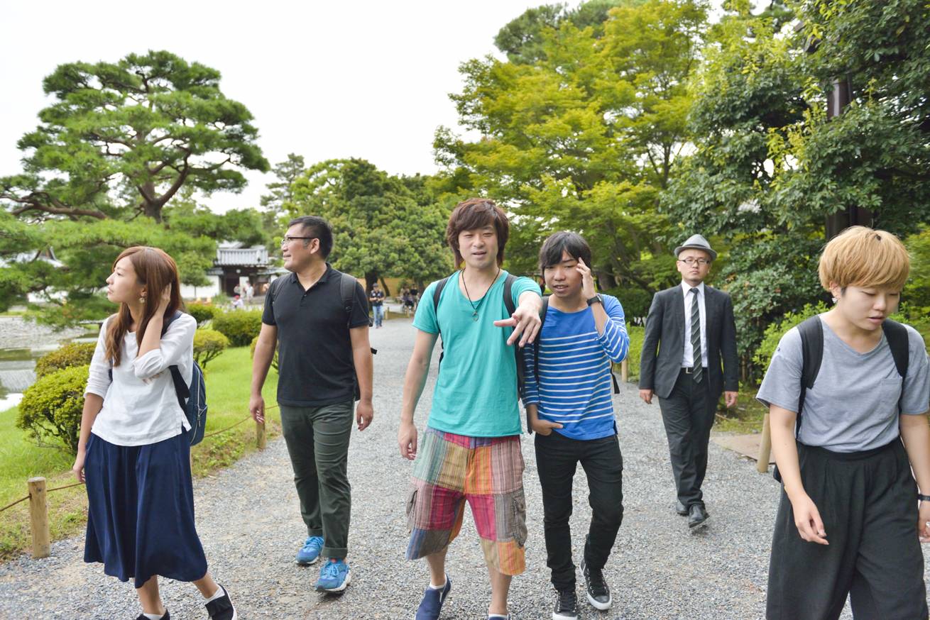 10_AKI0097