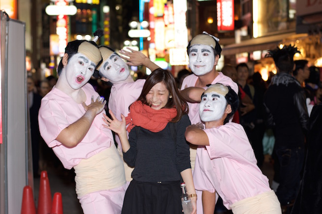 【渋谷】仕事が嫌になったので、ハロウィンで仮装している人の「職業」を聞いてみた