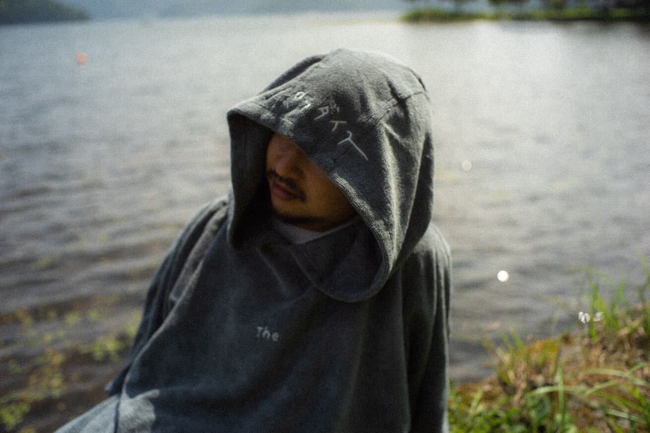 アウトドアサウナのマストアイテム サウナポンチョ をご紹介します 株式会社lig