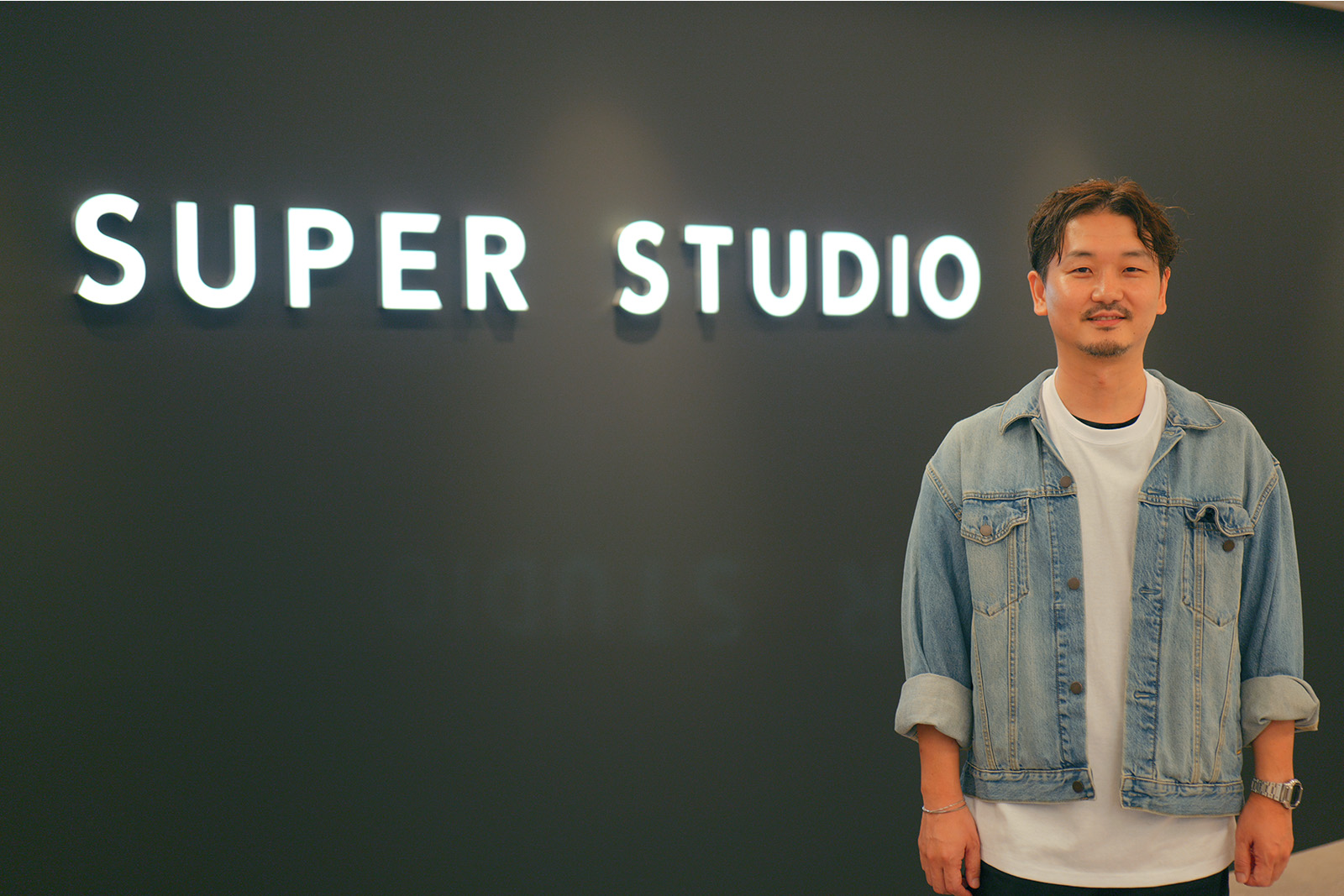 「何を作るべきか」を考える仕事へ。SUPER STUDIOのプロダクトデザイナーが語るキャリアチェンジ